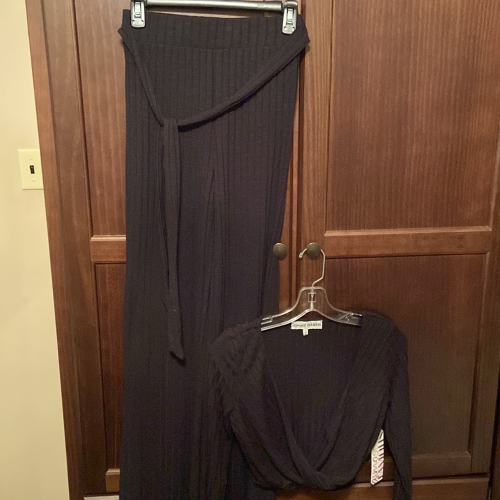 Black pant & crop top set long sleeve